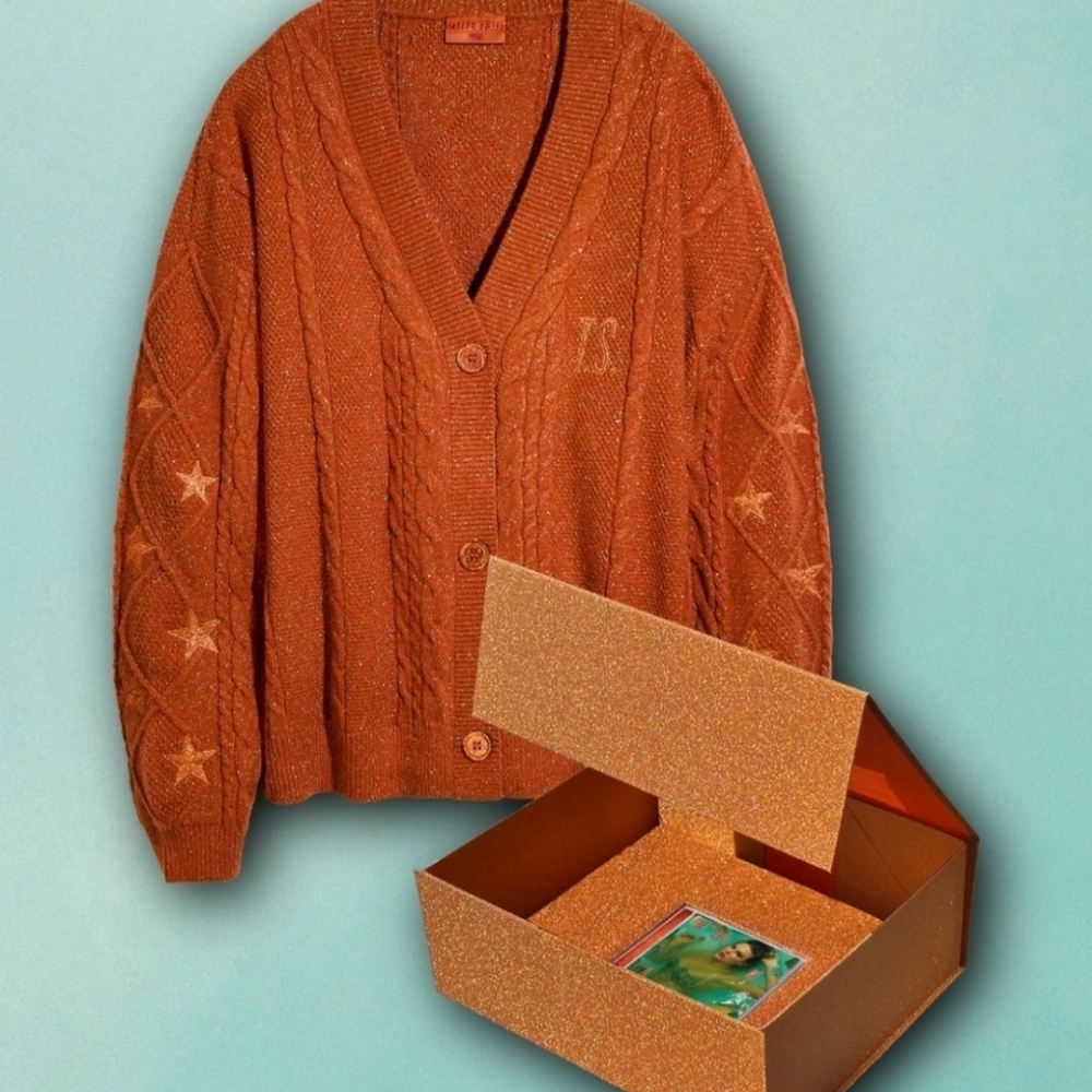 The Life of a Showgirl Cardigan Box Set M/L Taylor Swift